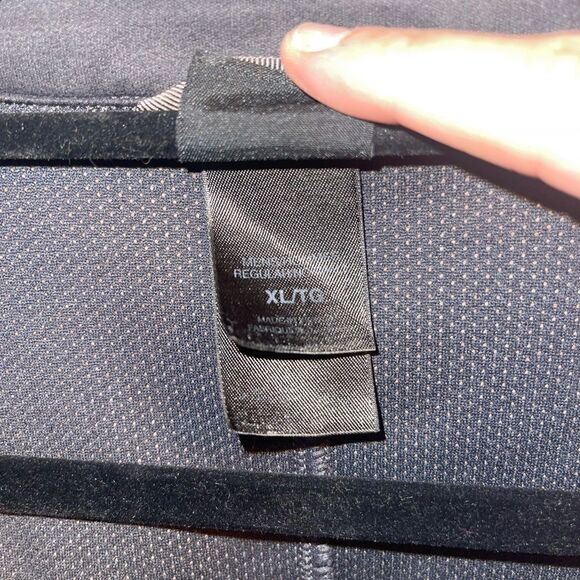 The North Face Men’s Zip Up Jacket Size XL - Picture 13 of 13